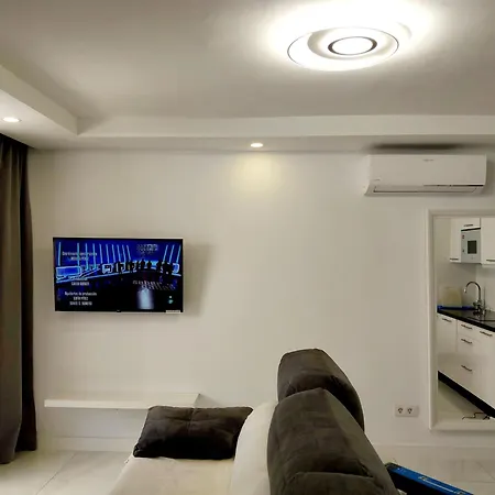 Relax Апартаменты *